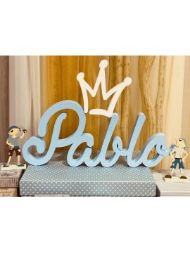 Nombre azul con corona