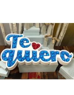 Nombre de corcho para colocar en mesas dulces o cualquier tipo de evento