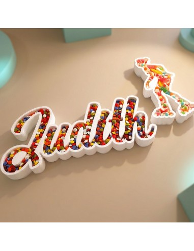 Nombre de corcho para colocar en mesas dulces o cualquier tipo de evento