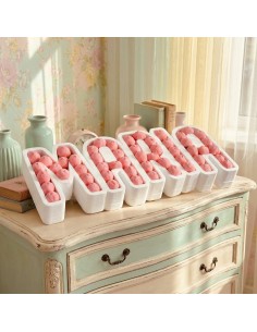 Nombre de corcho para colocar en mesas dulces o cualquier tipo de evento